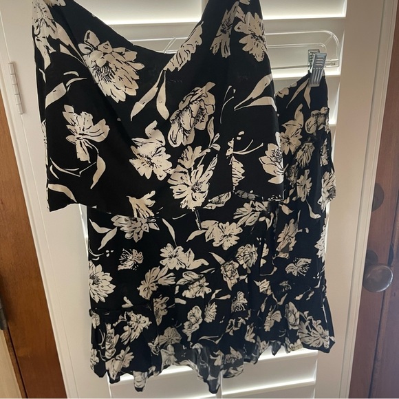 Free People I’ve Got A Feeling Black White Floral Skirt and Top Set, NWT, Small - Picture 6 of 15